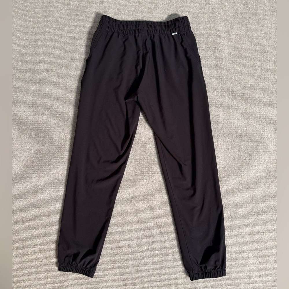Vuori Black Weekend Jogger – Women’s Small – Lightweight Athleisure Gym Pants - Picture 6 of 8